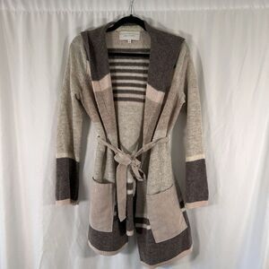 Angel of the North Lambswool Sweater Women's Small Grey Beige Tie Pockets
